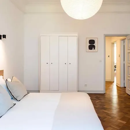 Luxury 7 Bedroom Apartment Lissabon